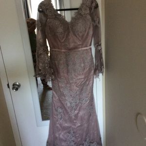 Mother of the Bride Embellished Lace  Mermaid Gown